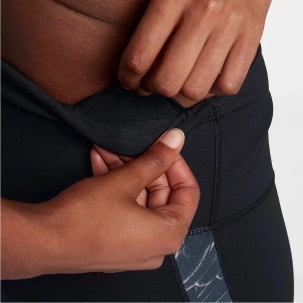 Nike Women's Dri-Fit Power Hyper Tight Fit Flutter Print Leggings, Size S